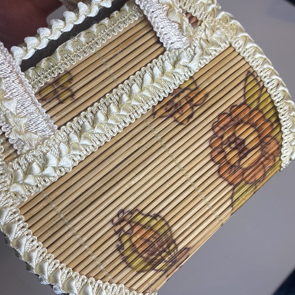 Mini Picnic Basket For Home Decor/Accessorizing - Picture 3 of 5